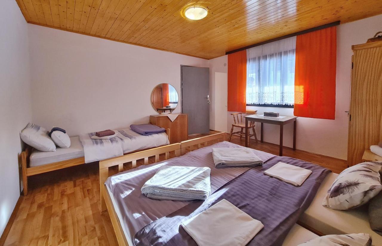 Holiday Home Radocaj Slunj Ngoại thất bức ảnh
