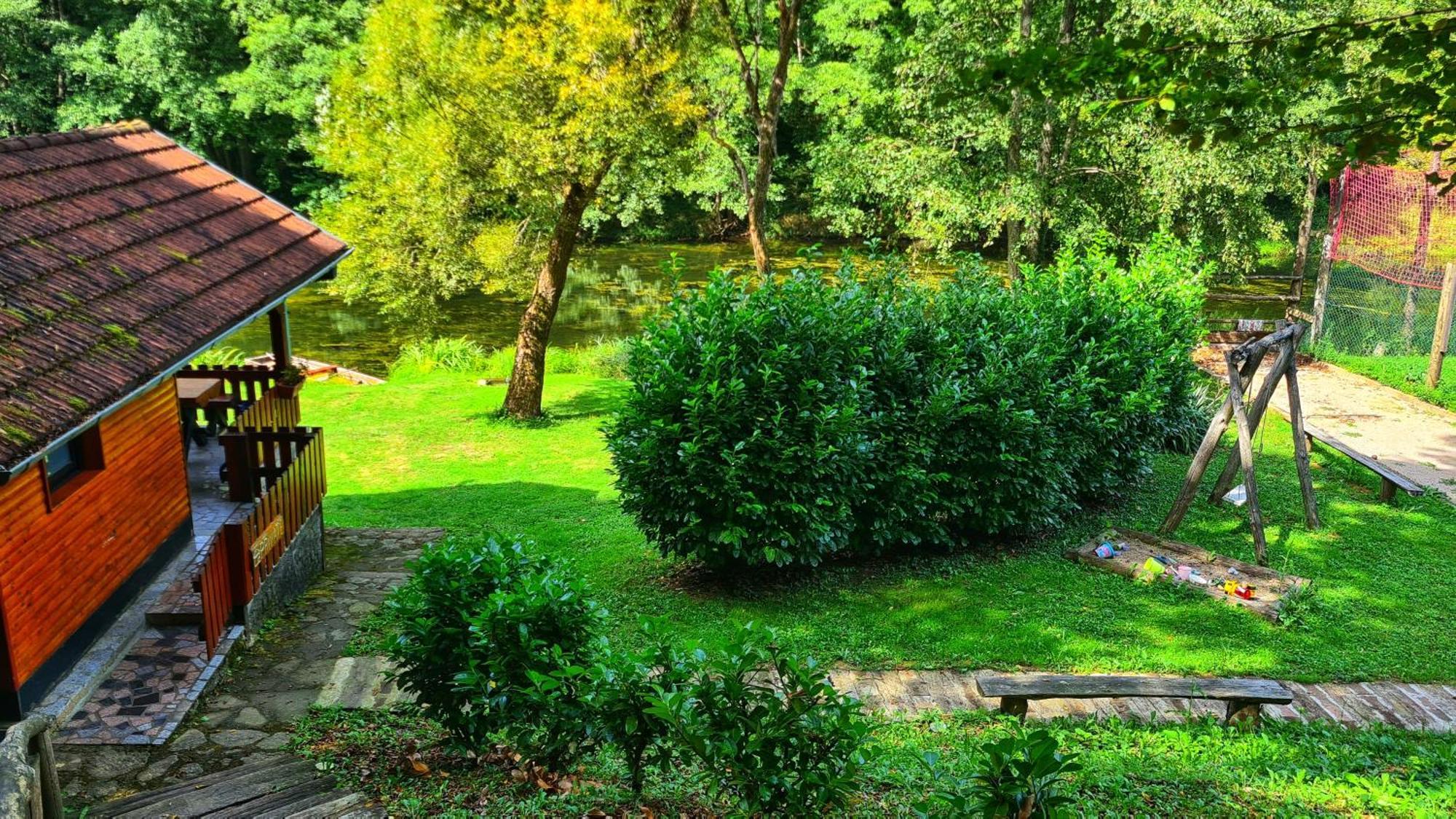 Holiday Home Radocaj Slunj Ngoại thất bức ảnh