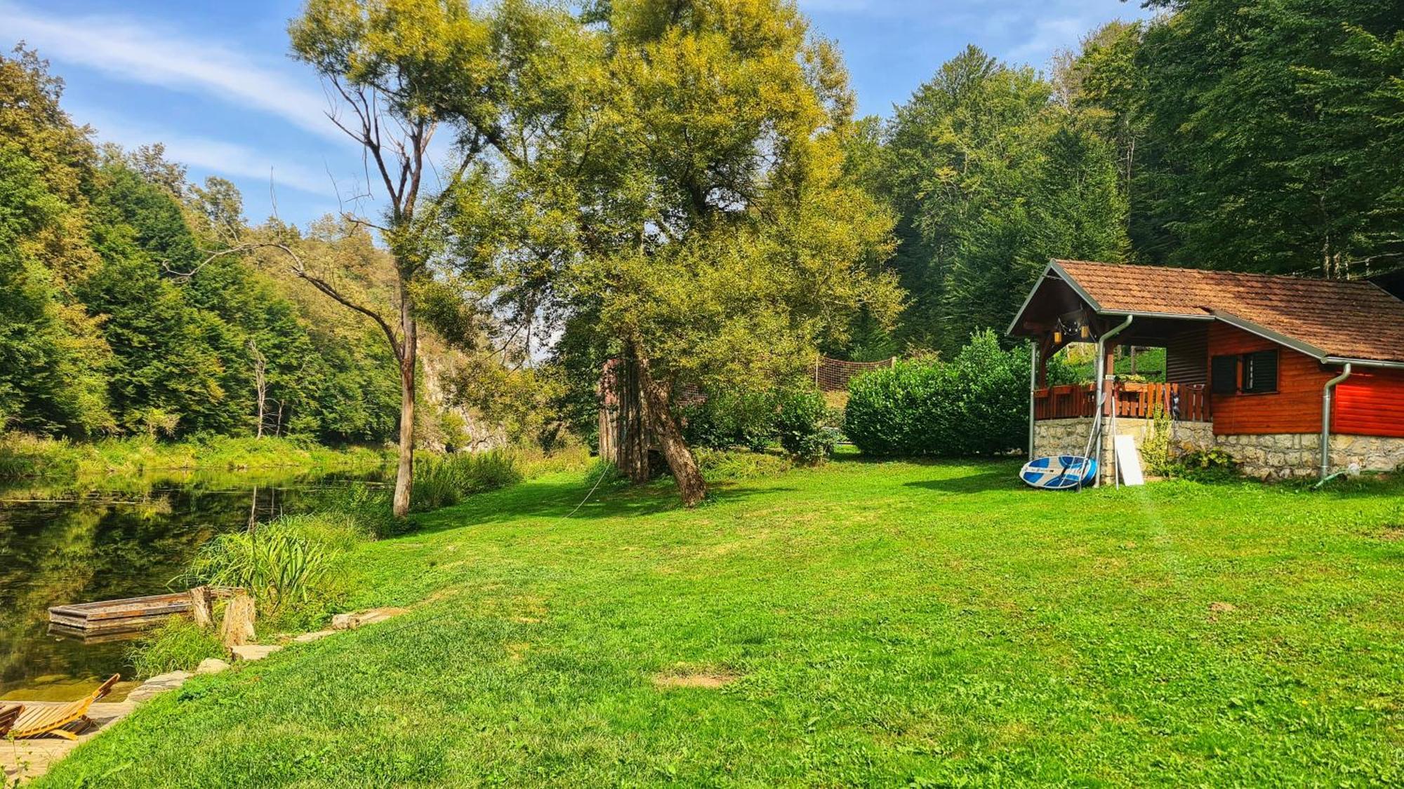 Holiday Home Radocaj Slunj Ngoại thất bức ảnh