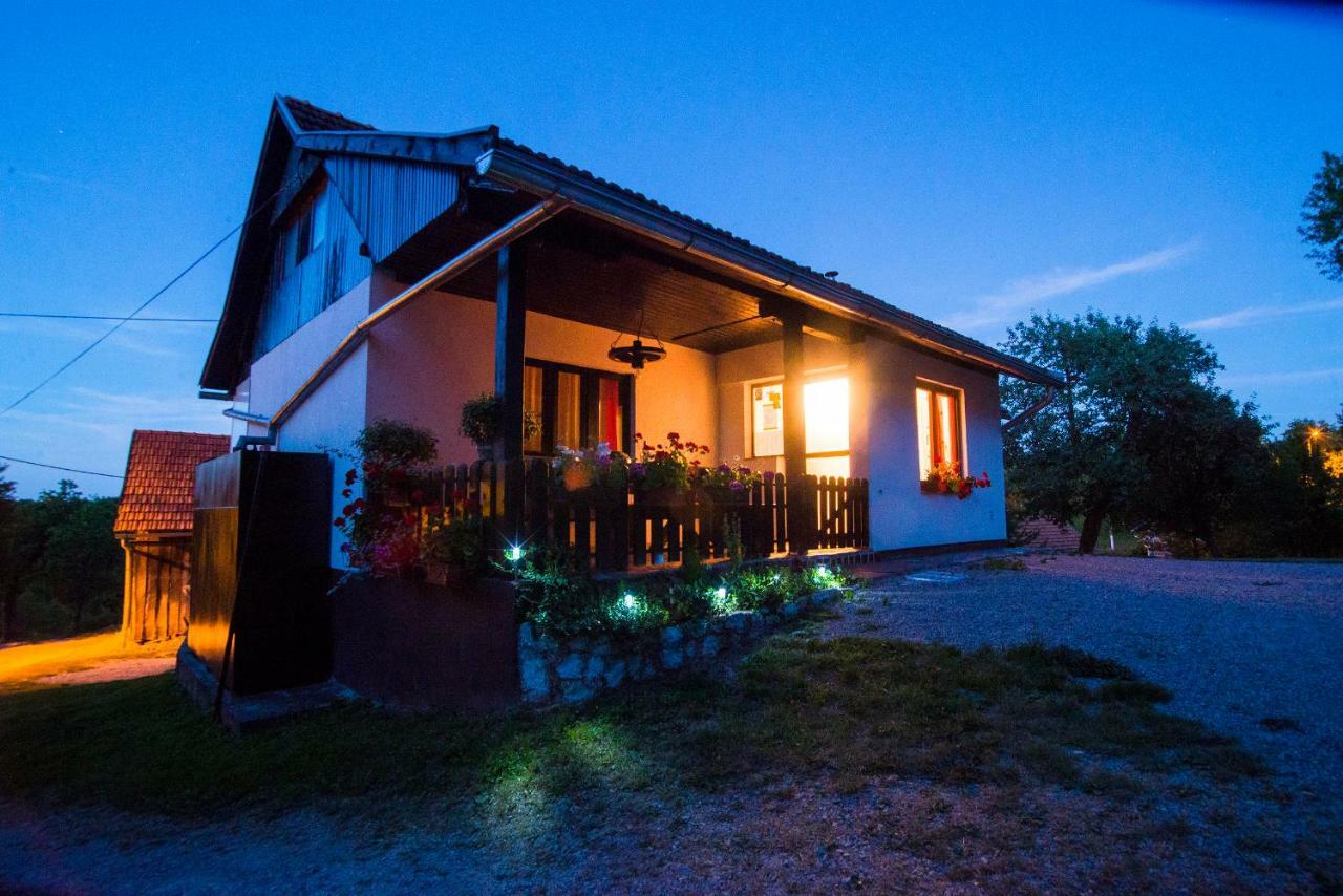 Holiday Home Radocaj Slunj Ngoại thất bức ảnh